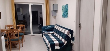 Chalupa baz�n a koupac� sud - Trutnov - Podkrkono��