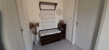 Rodinn� chata - baz�n a koupac� sud - Podkrkono��