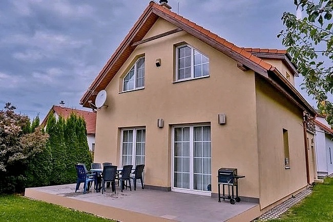 Vila Liptov - Vlašky - Bešeňová