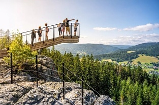 Chata s baz�nem - Vyhl�dky na Str�n�ku - Krkono�e