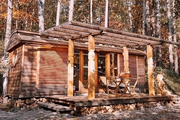 Wellness glamping u lesa - S�zava - St�edn� �echy