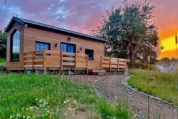 Glamping a koupac� jez�rko - Vod�any - ji�n� �echy