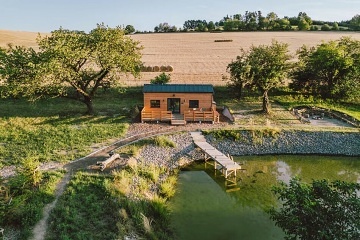 Glamping a koupac� jez�rko - Vod�any - ji�n� �echy
