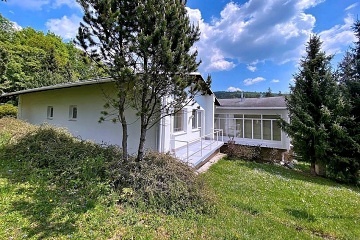 Chata B�l� Karpaty - Luha�ovick� p�ehrada - Zl�n