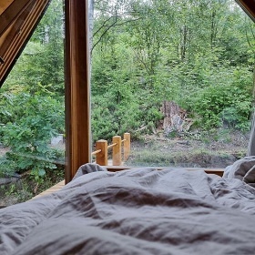 Chata a koupac� sud - hrad Land�tejn - �esk� Kanada