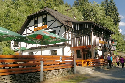 Horská chata pod Špičákem - Černé jezero - Šumava