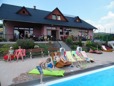 Wellness Penzion s baznem - ZOO Len - Zlnsko