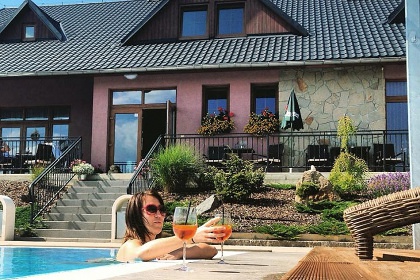 Wellness Penzion s baznem - ZOO Len - Zlnsko