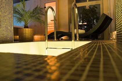 Wellness Penzion s baznem - ZOO Len - Zlnsko