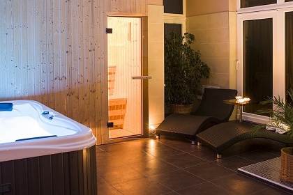 Wellness Penzion s baznem - ZOO Len - Zlnsko