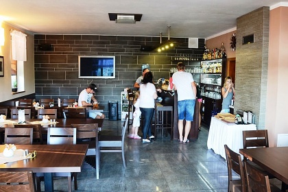 Wellness Penzion s baznem - ZOO Len - Zlnsko