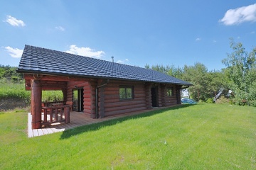 Kanadsk srub Pastviny - Chiby - hrad Buchlov