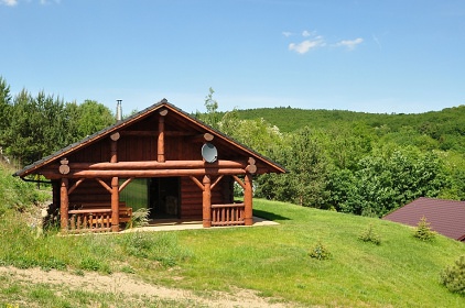 Kanadsk srub Pastviny - Chiby - hrad Buchlov