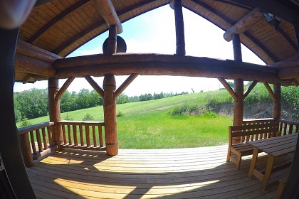 Kanadsk srub Pastviny - Chiby - hrad Buchlov