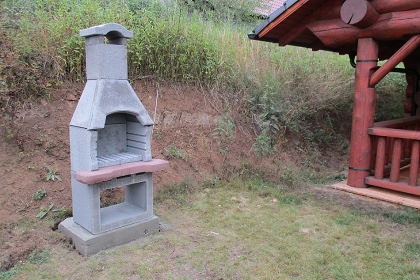 Kanadsk srub Pastviny - Chiby - hrad Buchlov