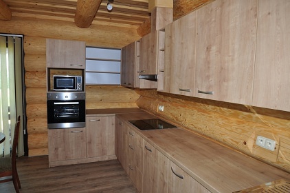 Kanadsk srub Pastviny - Chiby - hrad Buchlov