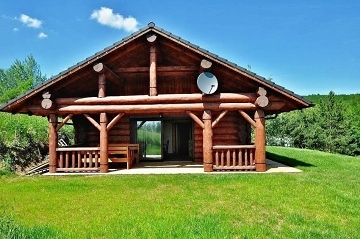 Kanadsk srub Pastviny - Chiby - hrad Buchlov