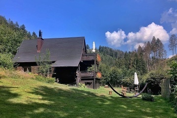 Chata Pekelské údolí - Metuje - přehrada Rozkoš