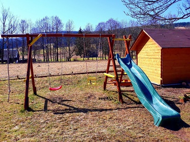 Chalupa a kachlov kamna s pec - Orlick hory