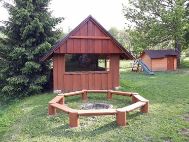 Chalupa a kachlov kamna s pec - Orlick hory