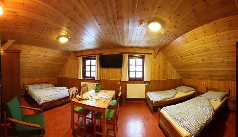 Chalupa a kachlov kamna s pec - Orlick hory