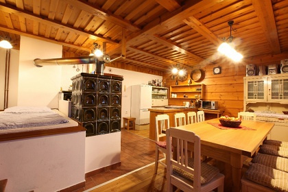 Chalupa a kachlov kamna s pec - Orlick hory