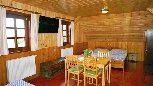 Chalupa a kachlov kamna s pec - Orlick hory