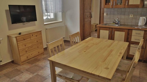 Rodinný penzion - u lesa s bazénem - Ramzová