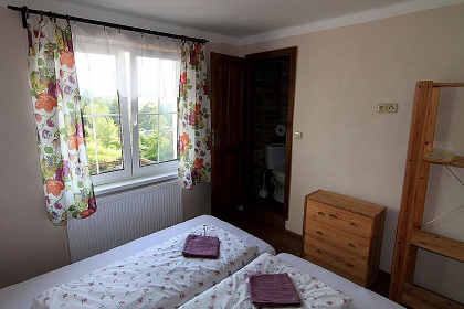 Penzion s venkovnm baznem - Krun hory