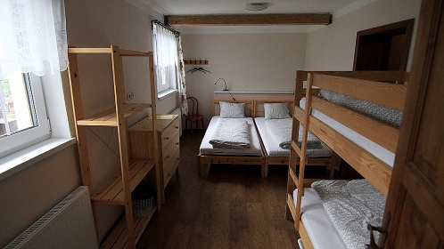 Penzion s venkovnm baznem - Krun hory