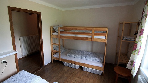 Penzion s venkovnm baznem - Krun hory