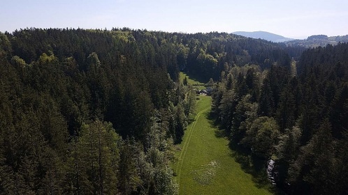 Chata v Pošumaví - Nemilkov - hrad Velhartice
