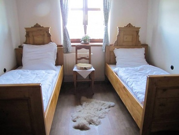 Chalupa terasa a bazn - Lzn Blohrad