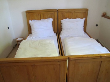 Chalupa terasa a bazn - Lzn Blohrad