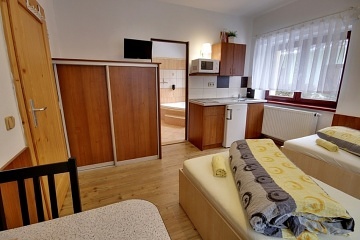 Chalupa s bazénem - Apartmány Šumava - Boubín