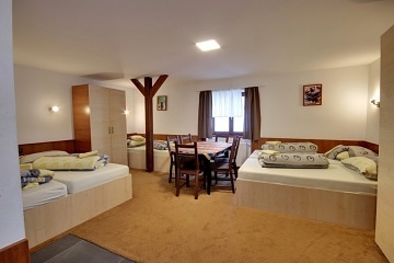 Chalupa s bazénem - Apartmány Šumava - Boubín