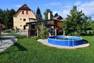 Chalupa s bazénem - Apartmány Šumava - Boubín