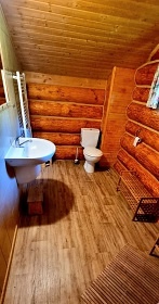 Horský srub s vířivkou a bazénem