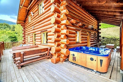 Horsk� srub - baz�n a v��ivka - Jesen�ky - Krali��k