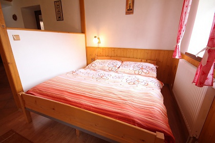 Chalupa Vyso�ina s baz�nem - Vyskytn� - K�eme�n�k