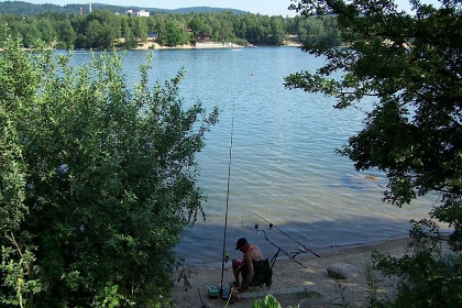 Chalupa s baz�nem - ko�sk� pastviny - Jizerky