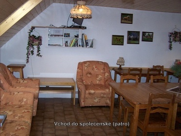 Chalupa s baz�nem - ko�sk� pastviny - Jizerky