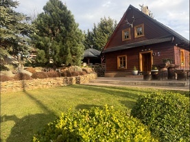 Chalupa s bazénem a vířivkou - Toulovcovy Maštale