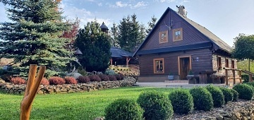 Chalupa s baz�nem a v��ivkou - Toulovcovy Ma�tale