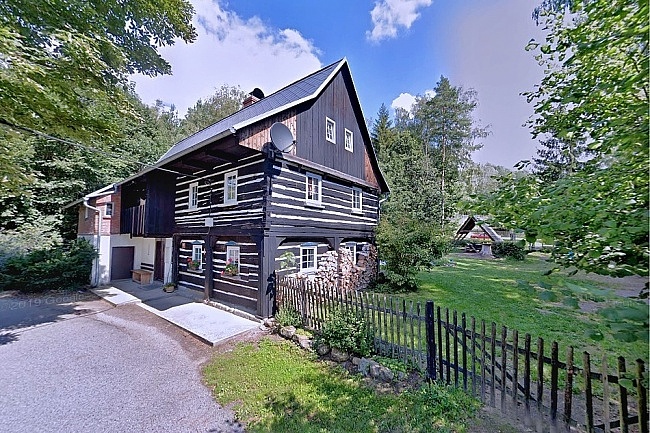 Roubenka na samot� - Lu�ick� hory - Z�mek Lemberk