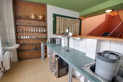 Chata Kr�lick� Sn�n�k - pramen �eky Morava