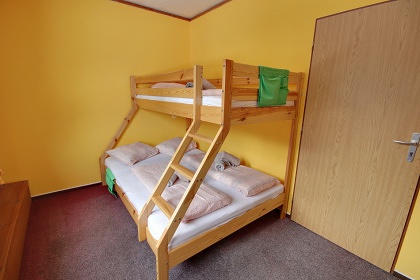 Chata Kr�lick� Sn�n�k - pramen �eky Morava