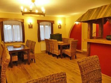 Chalupa s baz�nem - Kr�l�ky - Doln� Morava