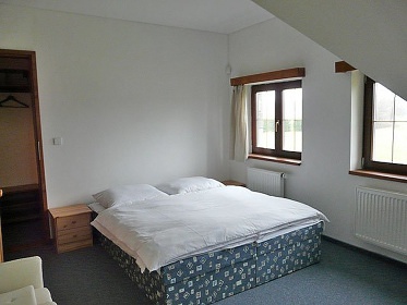 Chalupa s baz�nem - Kr�l�ky - Doln� Morava