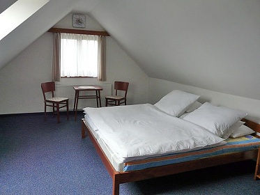 Chalupa s baz�nem - Kr�l�ky - Doln� Morava